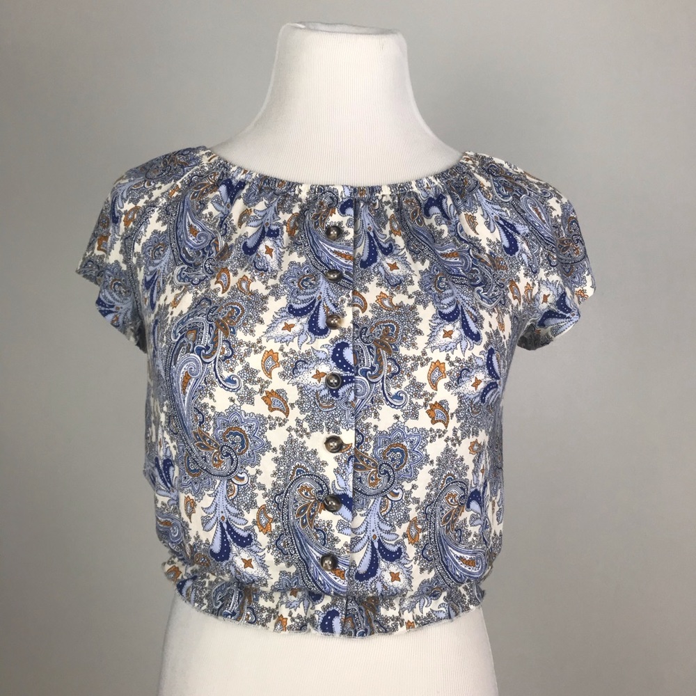 Patterned cropped blouse